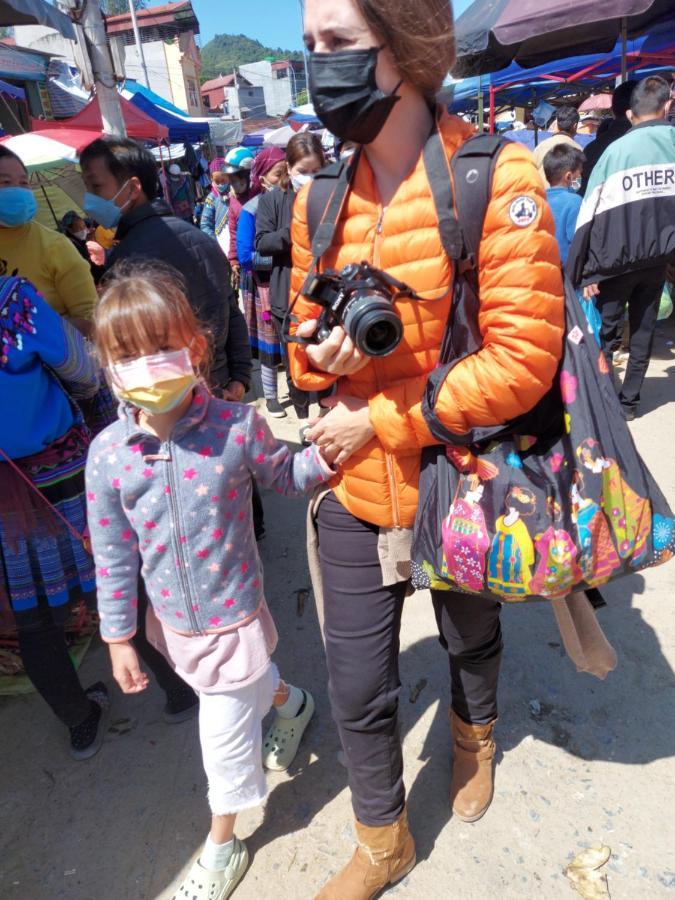 Flower Hmong Homestay Bac Ha  Luaran gambar