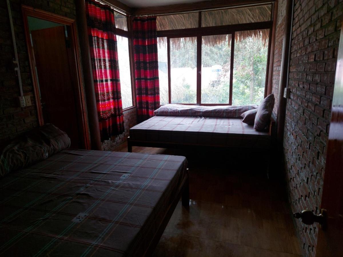 Flower Hmong Homestay Bac Ha  Luaran gambar