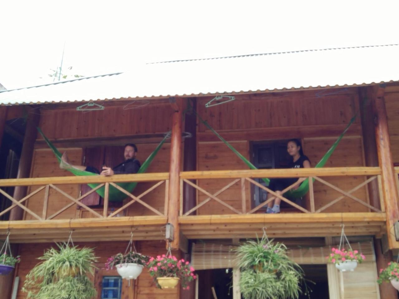 Flower Hmong Homestay Bac Ha  Luaran gambar